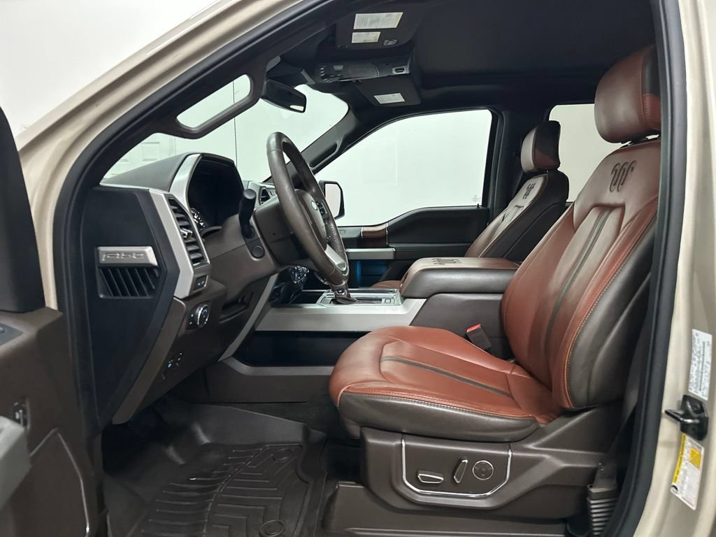 Used 2018 Ford F150 King Ranch w/ Equipment Group 601A Luxury AWD/4WD image 30