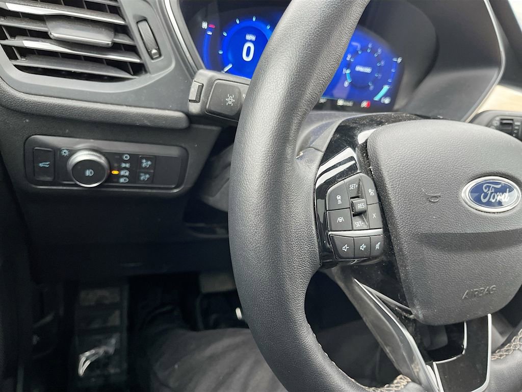 Used 2022 Ford Escape Titanium w/ Titanium Elite Package image 10