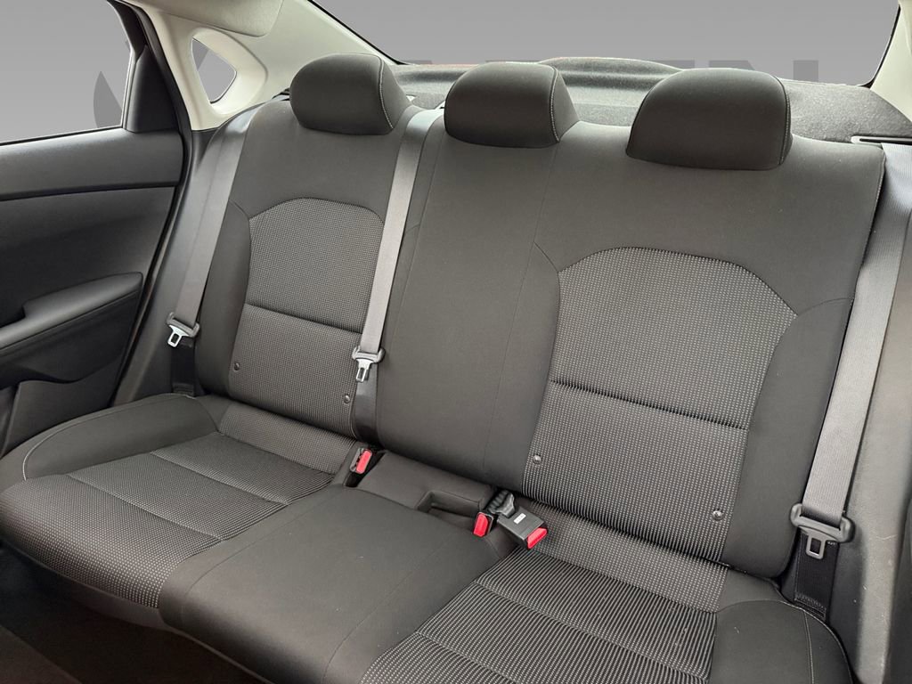 Used 2021 Kia Forte Sedan image 3