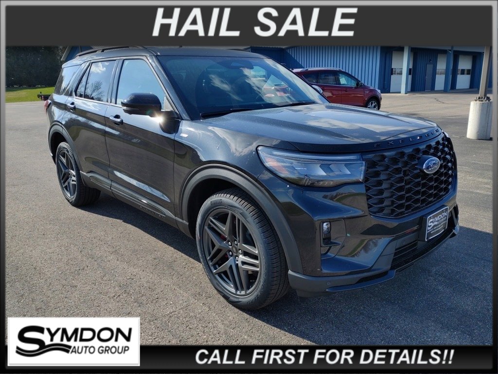 New 2025 Ford Explorer ST-Line w/ Premium Package image 1