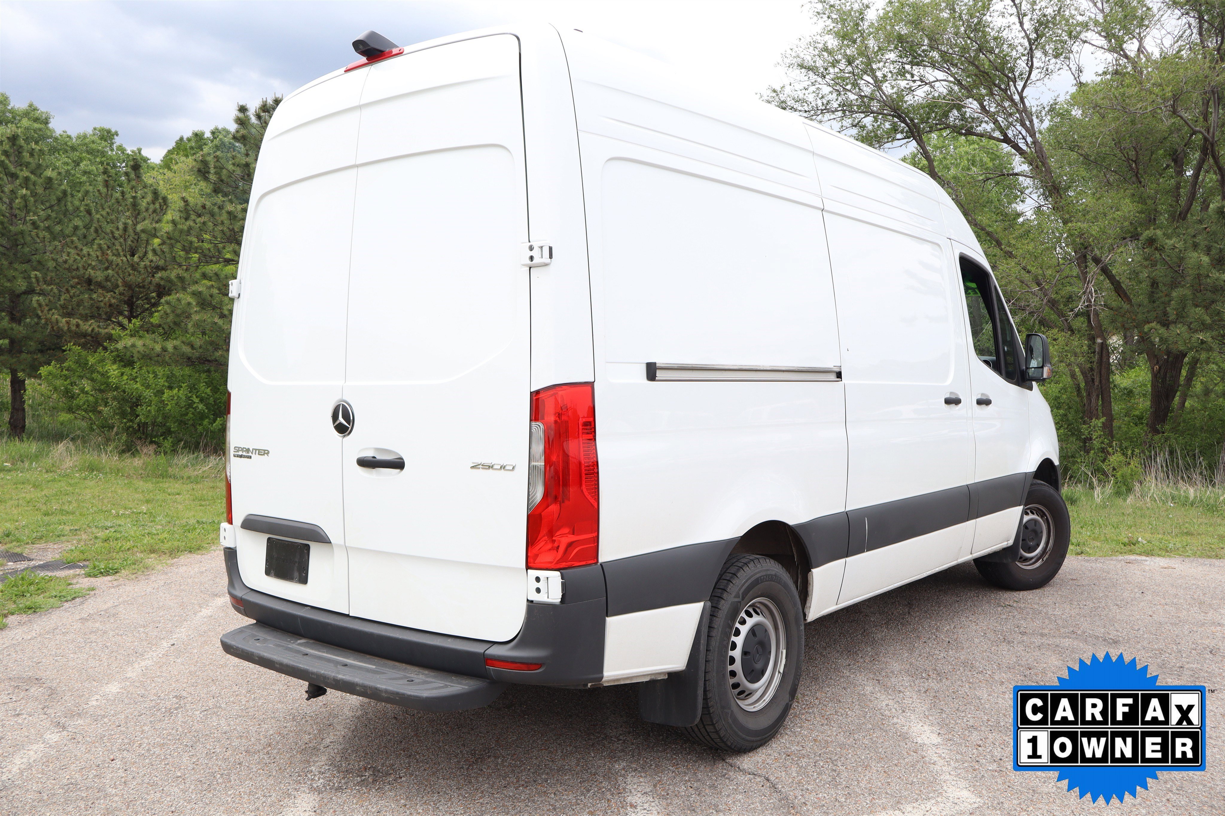Used 2025 Mercedes-Benz Sprinter 2500 image 6