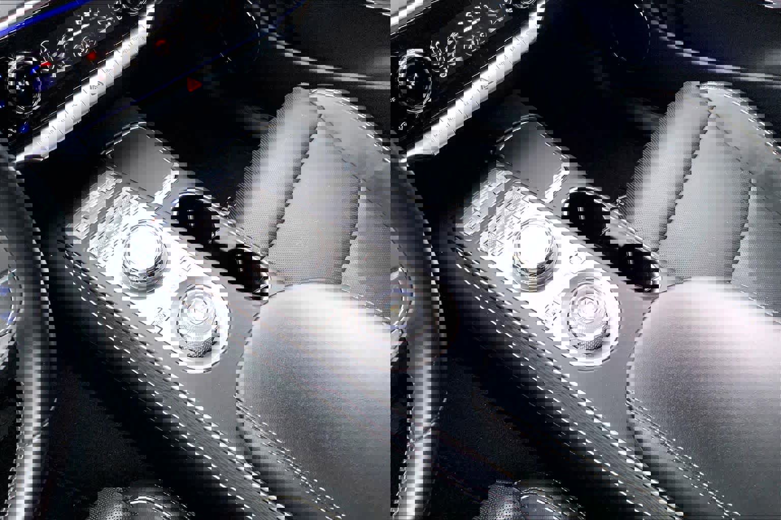 Used 2024 Genesis GV70 2.5T w/ Advanced Package image 17