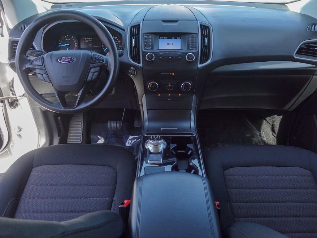 Used 2019 Ford Edge SE w/ SE Fleet Driver's Package image 12