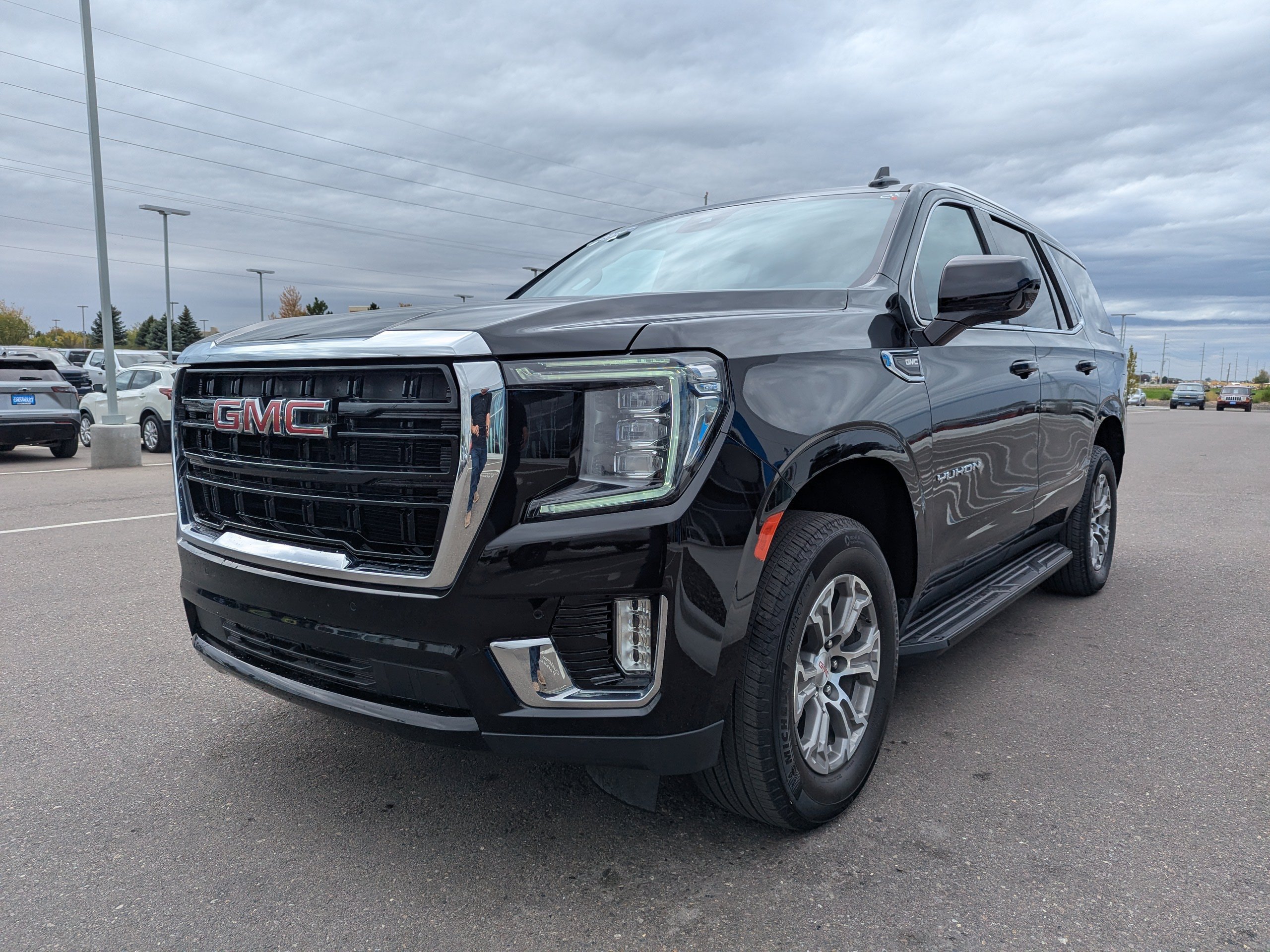 Certified 2023 GMC Yukon SLE w/ Gmc Pro Safety Plus Package AWD/4WD image 6