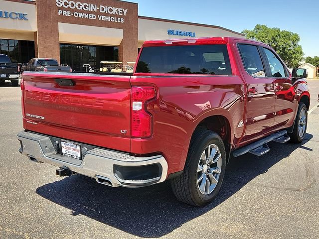 Certified 2022 Chevrolet Silverado 1500 LT w/ Z71 Off-Road Package AWD/4WD image 4