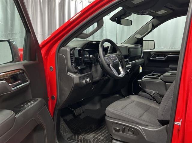 New 2025 GMC Sierra 1500 SLE w/ Preferred Package image 22