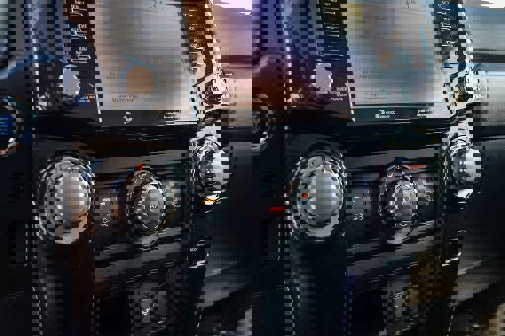 Used 2024 Toyota 4Runner TRD Off-Road image 22