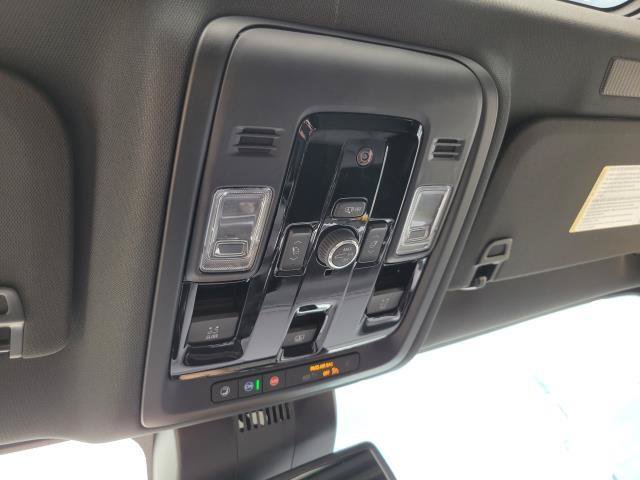 New 2026 Chevrolet Tahoe RST w/ Comfort Package AWD/4WD image 17