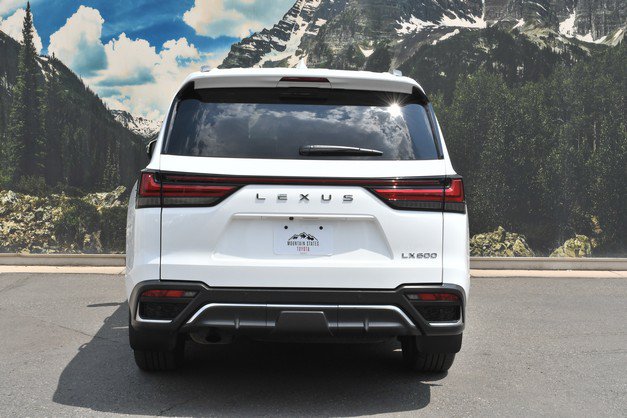 Used 2024 Lexus LX 600 F Sport AWD/4WD image 10