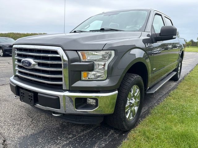 Used 2015 Ford F150 XLT w/ Equipment Group 302A Luxury AWD/4WD image 7