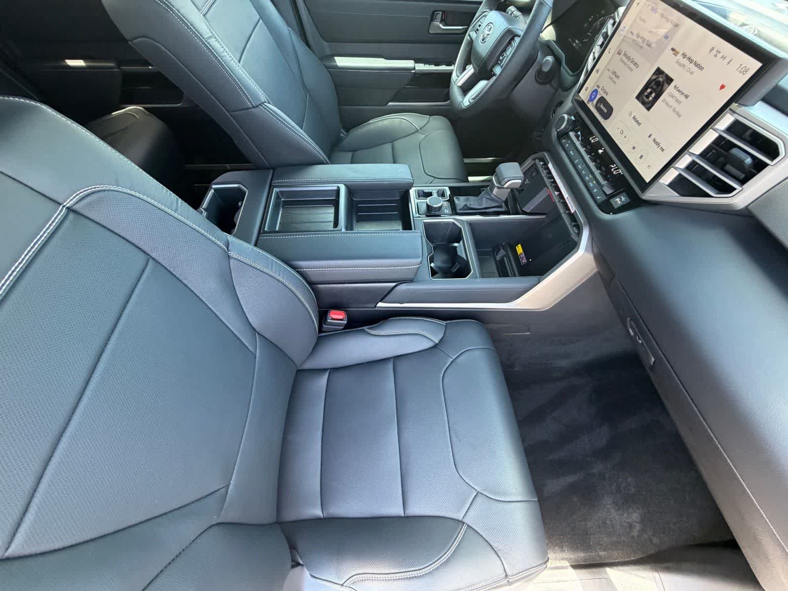 Used 2026 Toyota Tundra Limited AWD/4WD image 10