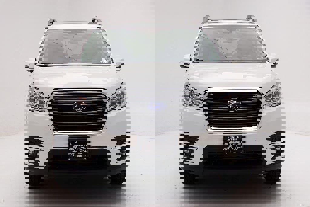 Used 2022 Subaru Ascent Limited w/ Technology Package image 4