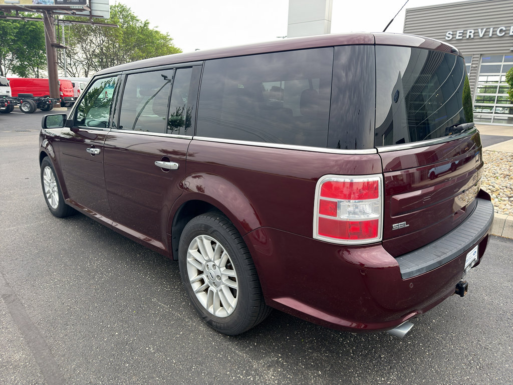 Used 2017 Ford Flex SEL w/ Equipment Group 202A AWD/4WD image 8