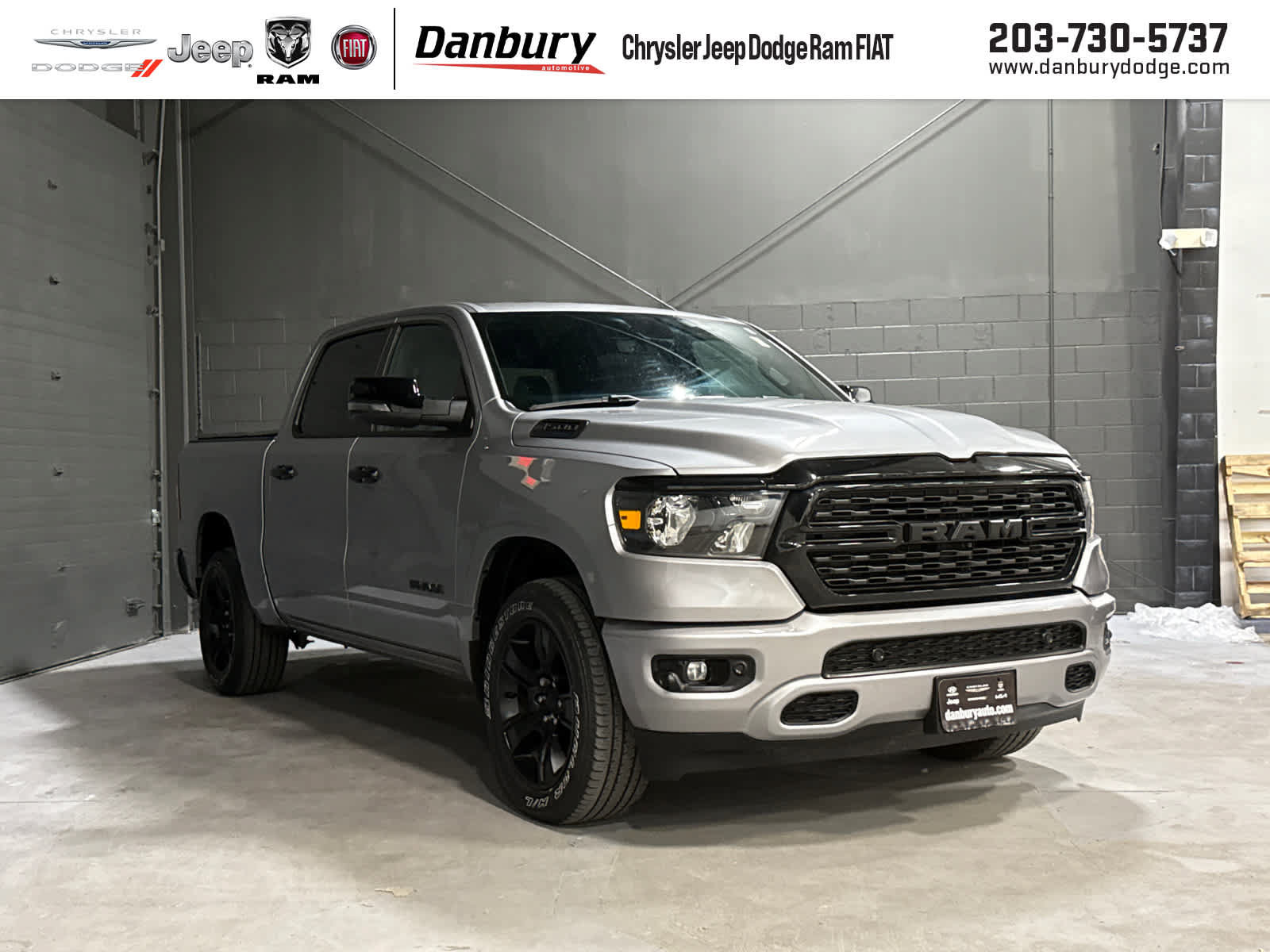 Used 2024 RAM 1500 Big Horn AWD/4WD image 1