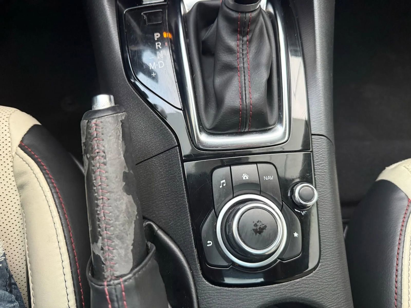 Used 2015 MAZDA MAZDA3 s Grand Touring image 23