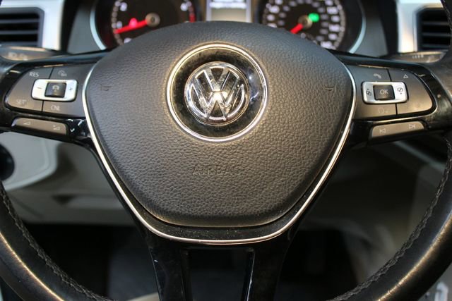Used 2018 Volkswagen Atlas SE FWD image 23