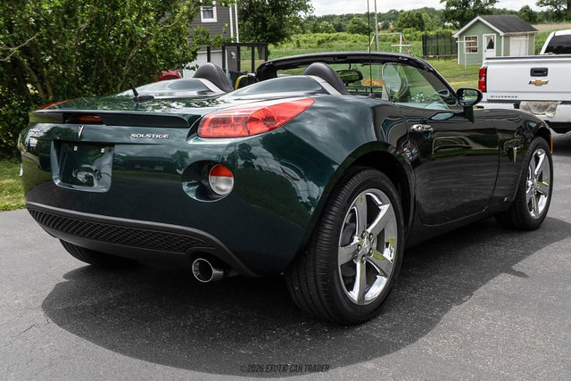 Used 2007 Pontiac Solstice Convertible w/ Premium Package RWD image 8