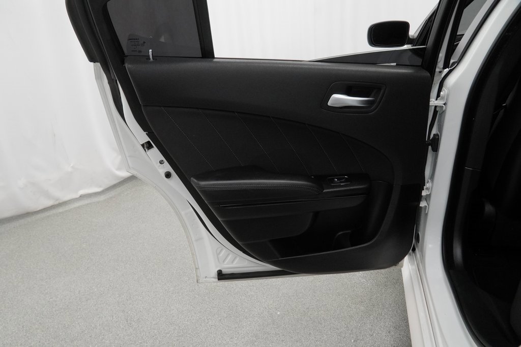 Certified 2022 Dodge Charger R/T w/ Blacktop Package image 38