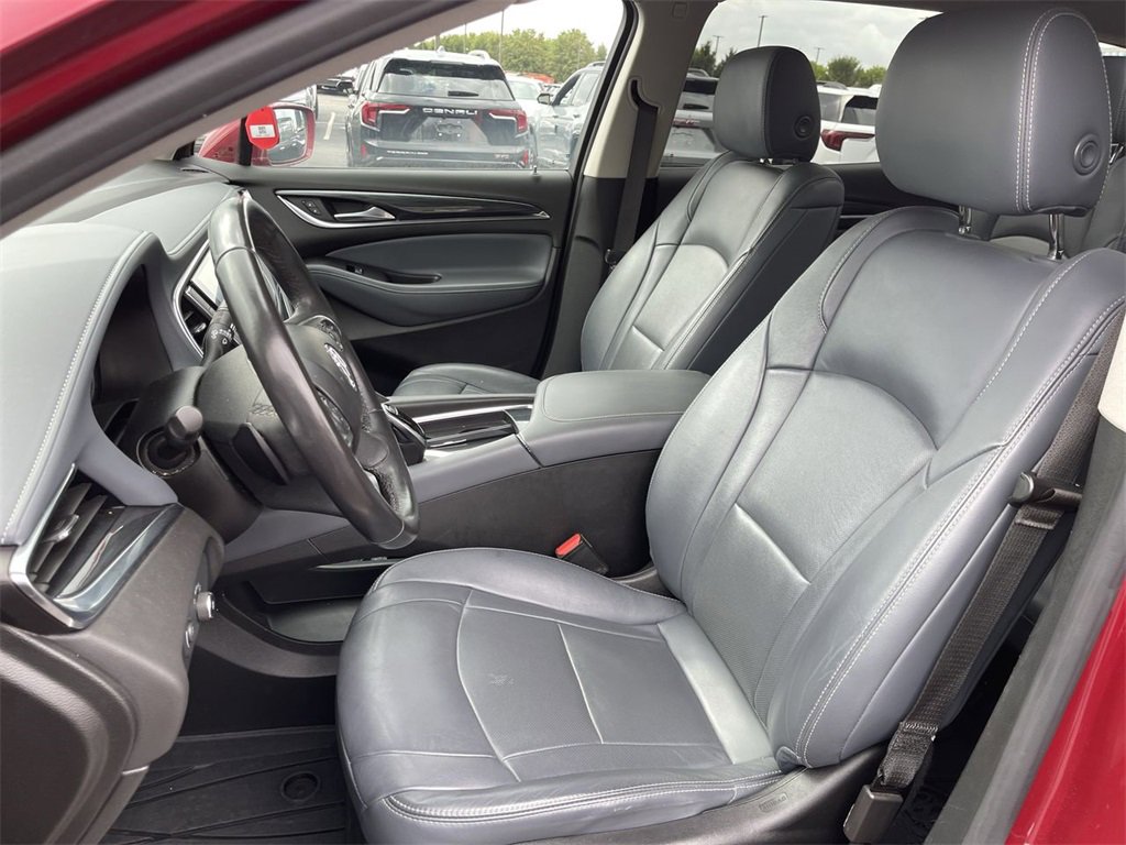 Used 2020 Buick Enclave Essence w/ Sound and Sites Package image 11