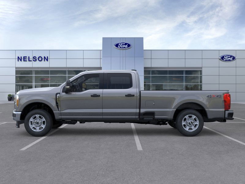 New 2026 Ford F350 XLT image 3