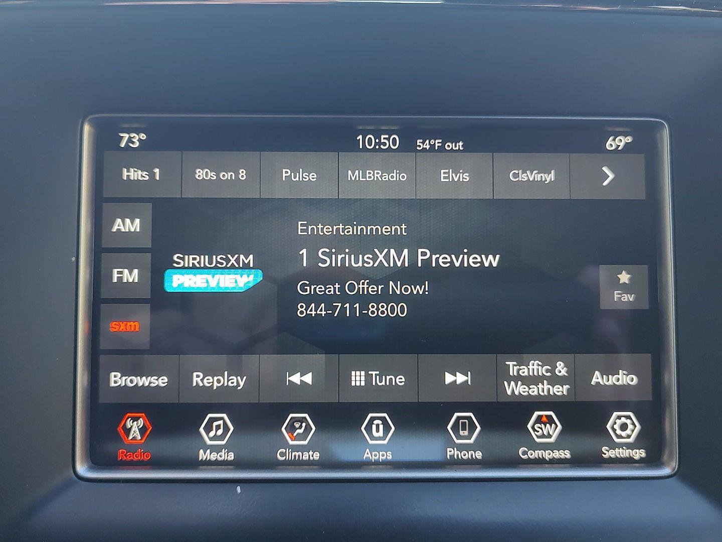 Used 2018 Jeep Grand Cherokee Laredo image 8