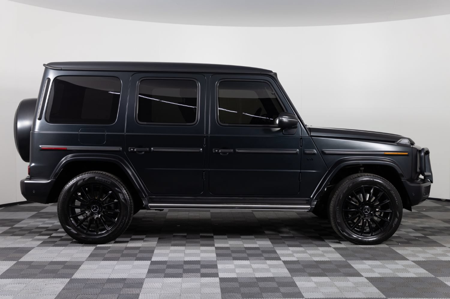 Used 2023 Mercedes-Benz G 550 image 9