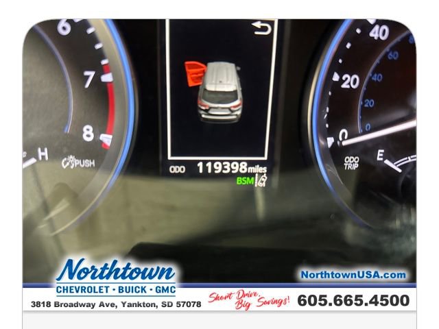Used 2018 Toyota Highlander Limited image 17