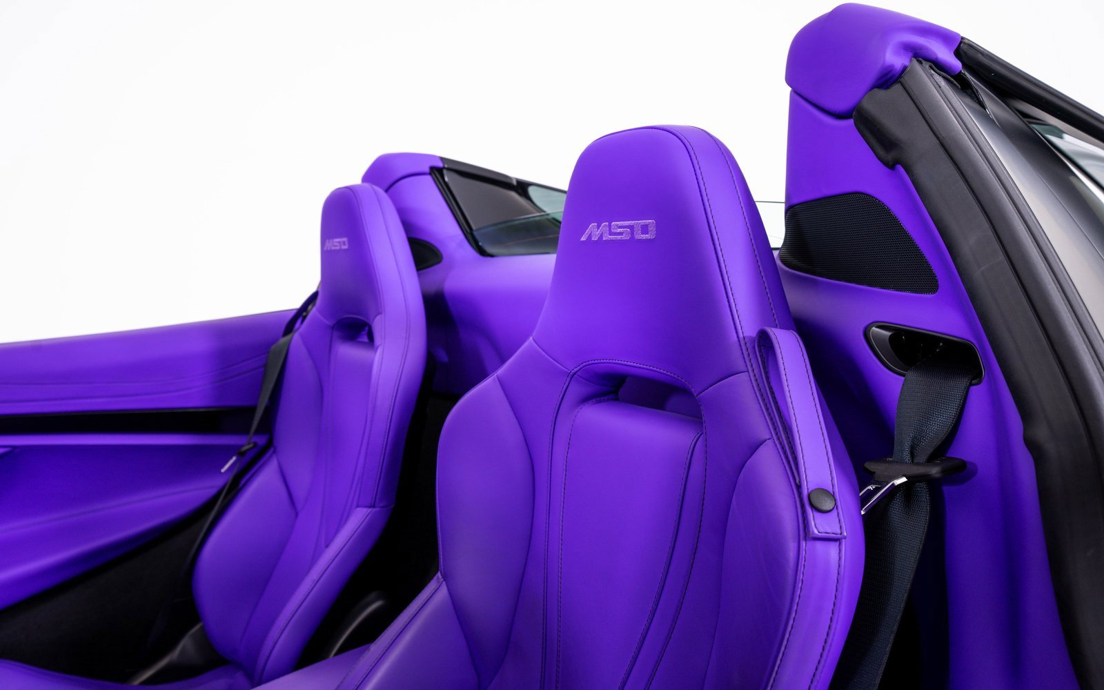Used 2024 McLaren 750S Spider image 17