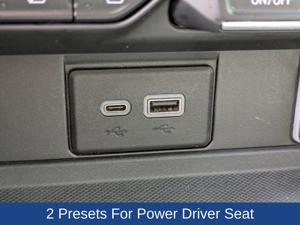 Used 2023 GMC Yukon SLT image 26