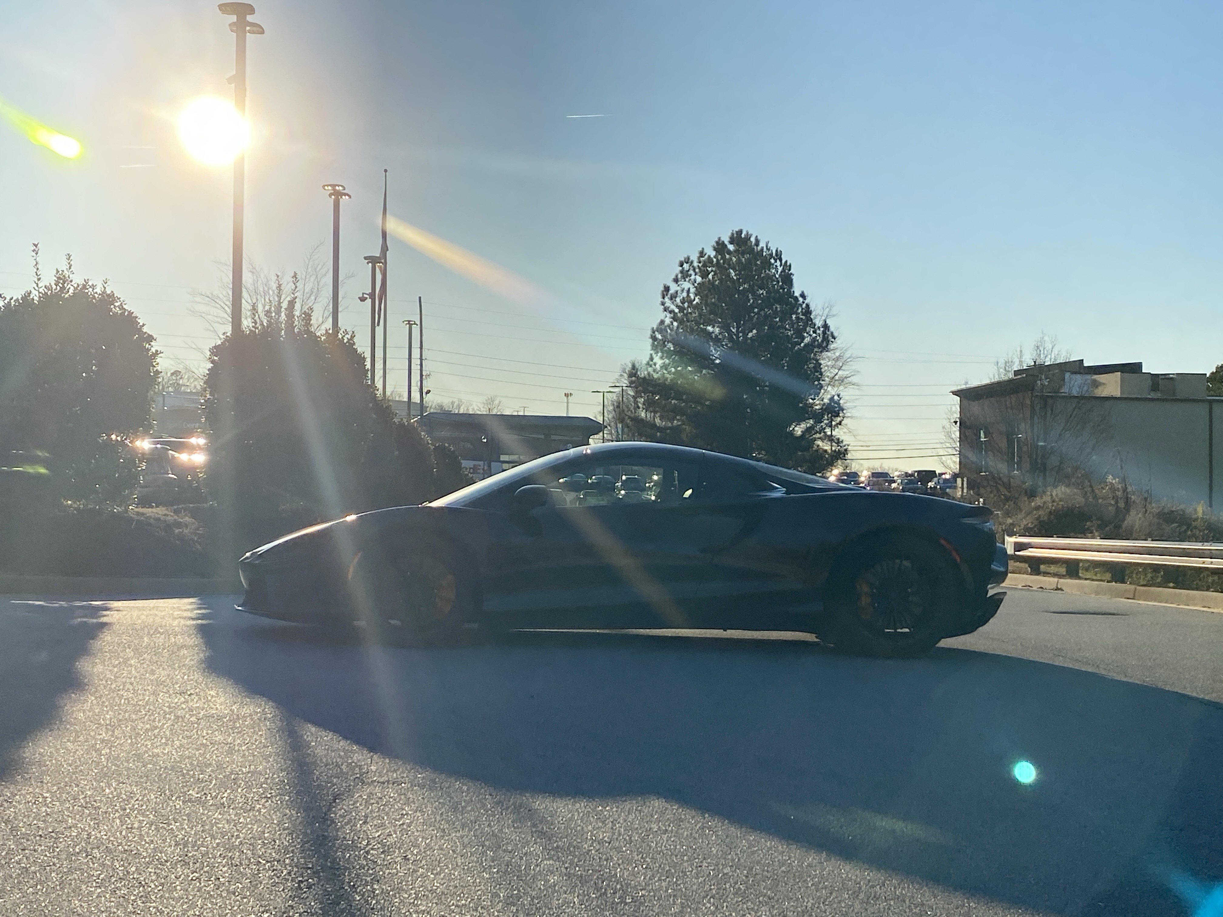 Used 2025 McLaren Artura Spider image 31