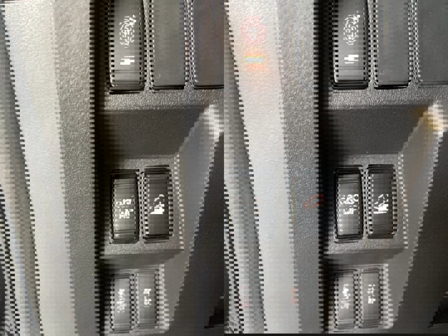 Used 2023 Nissan Frontier PRO-4X w/ Technology Package image 18