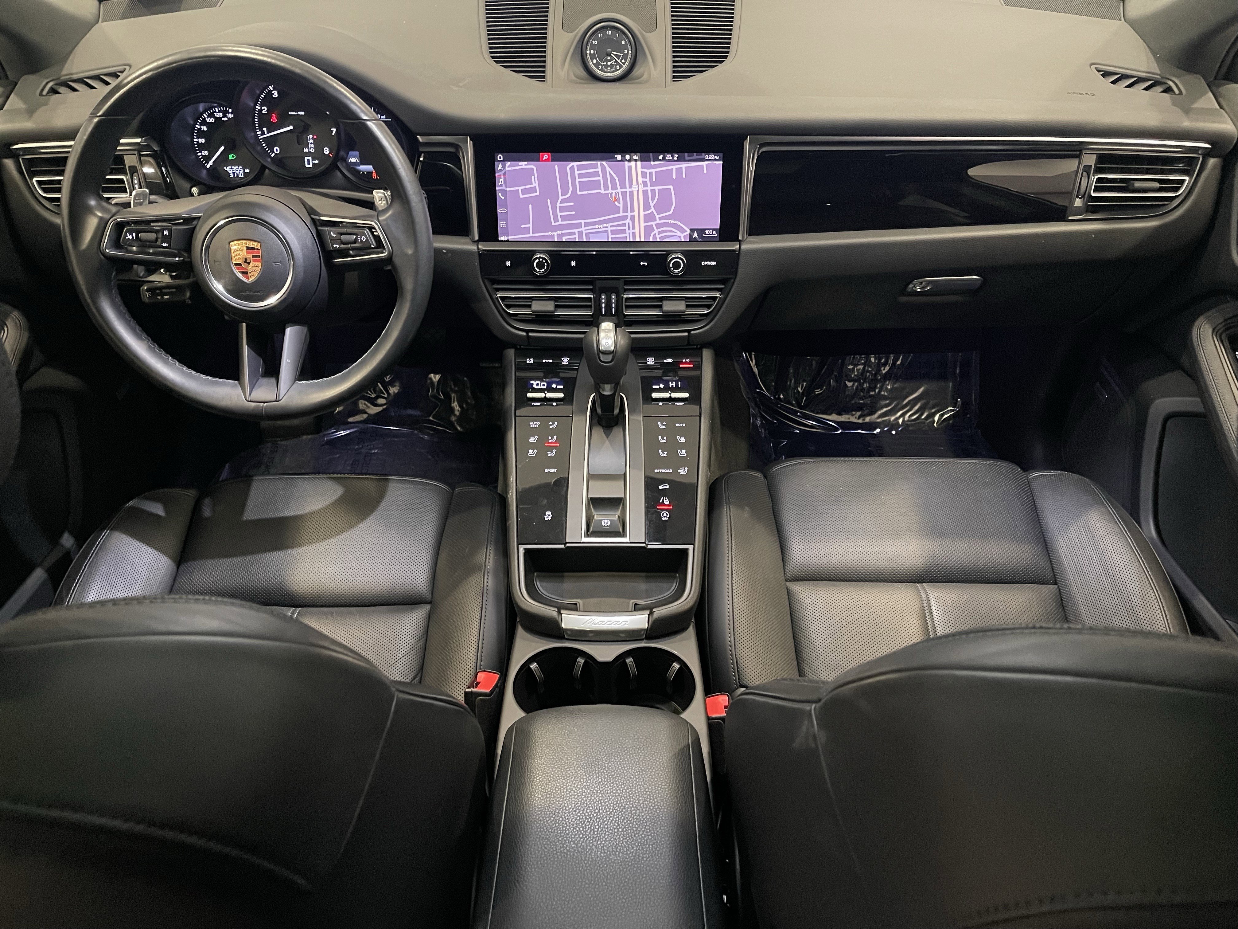Used 2022 Porsche Macan image 17