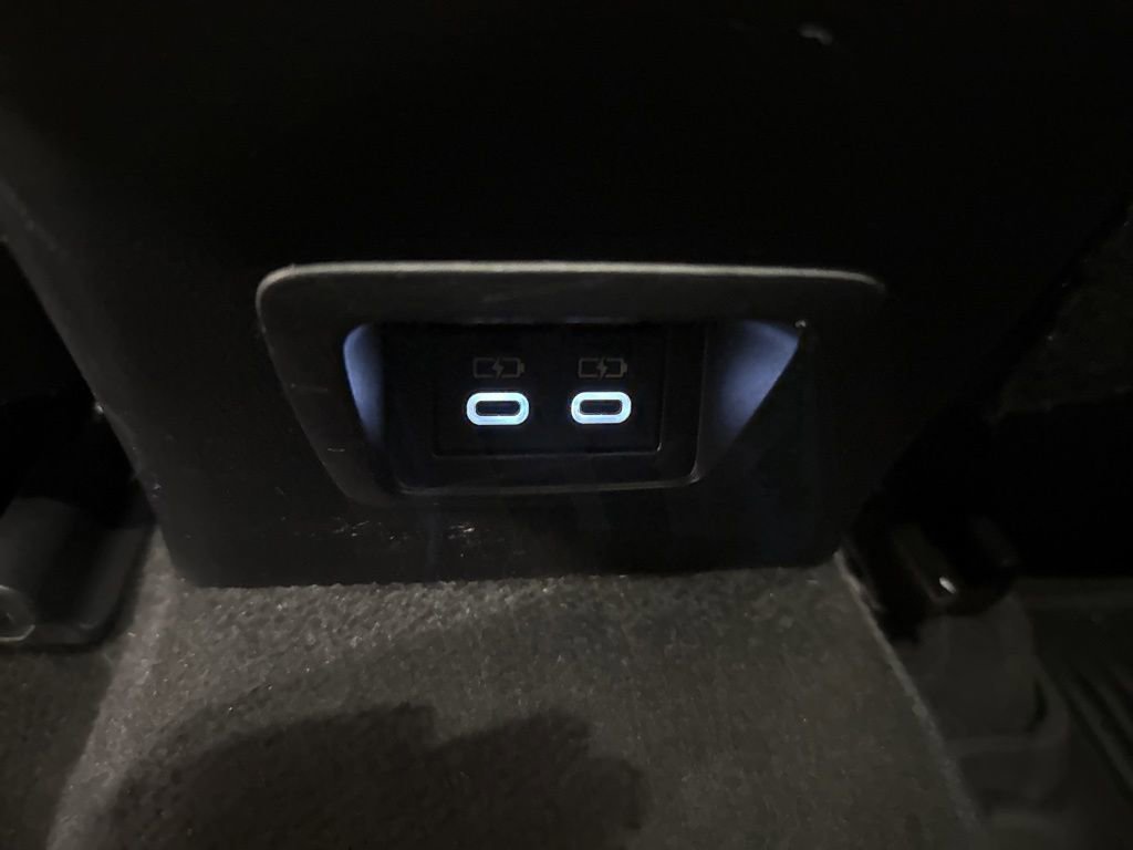 Used 2023 Toyota Corolla Cross LE image 40