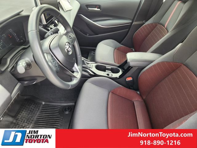 Used 2025 Toyota Corolla SE w/ SE Premium Package FWD image 15