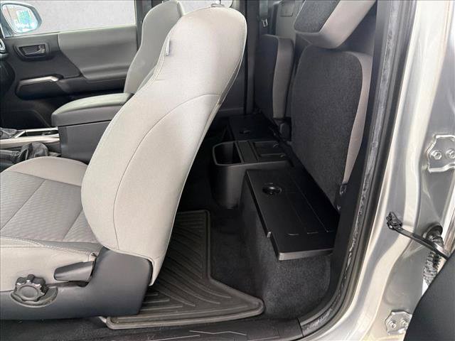 Used 2022 Toyota Tacoma SR5 RWD image 20