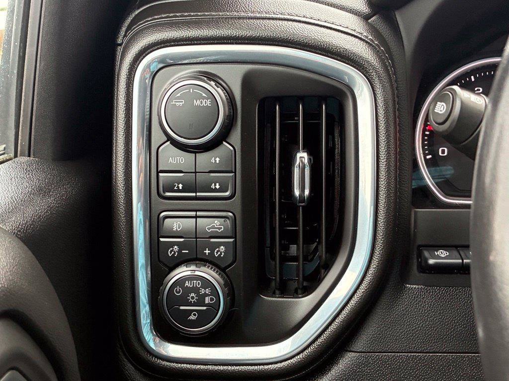 Used 2022 Chevrolet Silverado 3500 LTZ w/ LTZ Premium Package AWD/4WD image 27