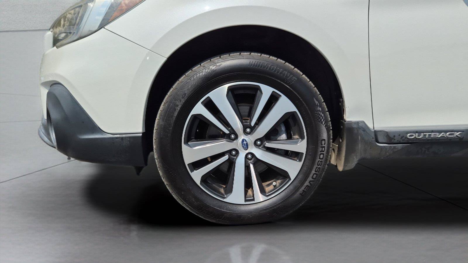 Used 2019 Subaru Outback 3.6R Limited w/ Popular Package #2 AWD/4WD image 22