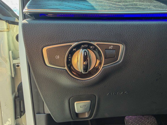 Used 2018 Mercedes-Benz E 300 image 14
