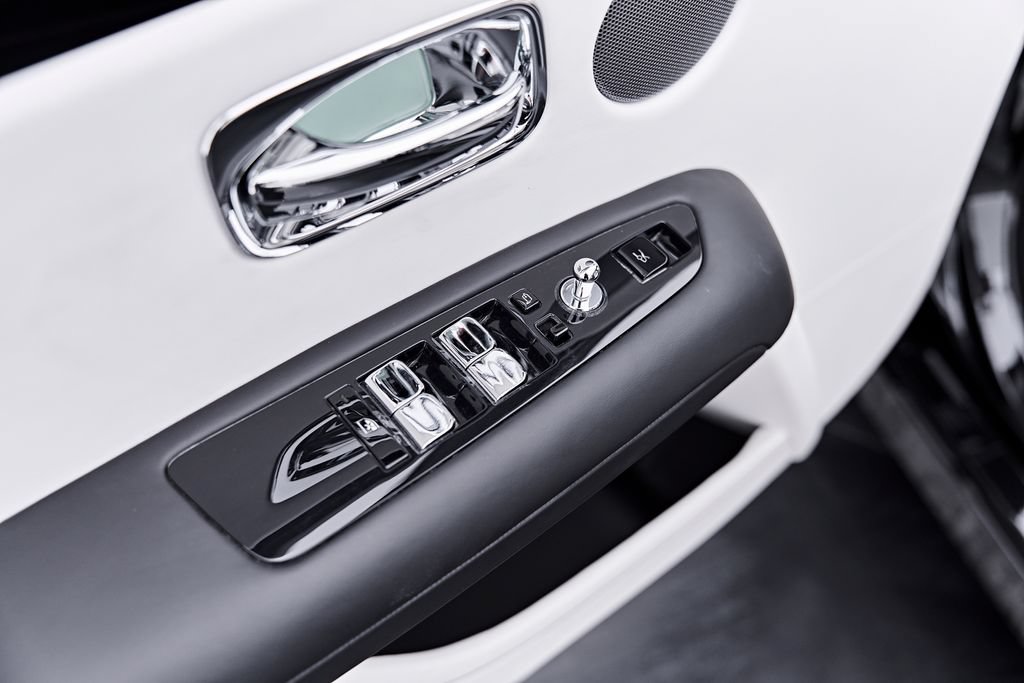 Used 2026 Rolls-Royce Ghost AWD/4WD image 60