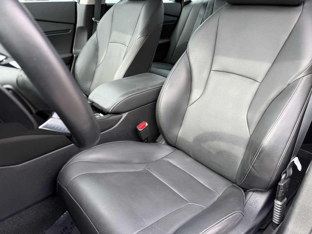 Used 2023 Honda Accord Touring image 37