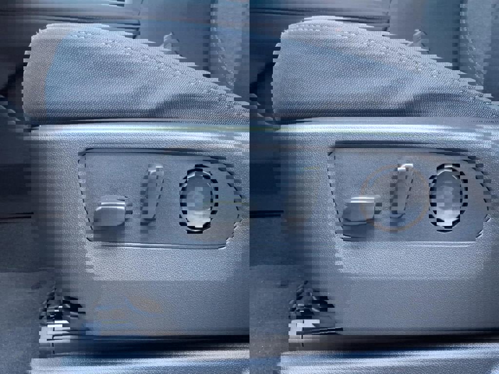 New 2026 Chevrolet Tahoe LS w/ Max Trailering Package image 21