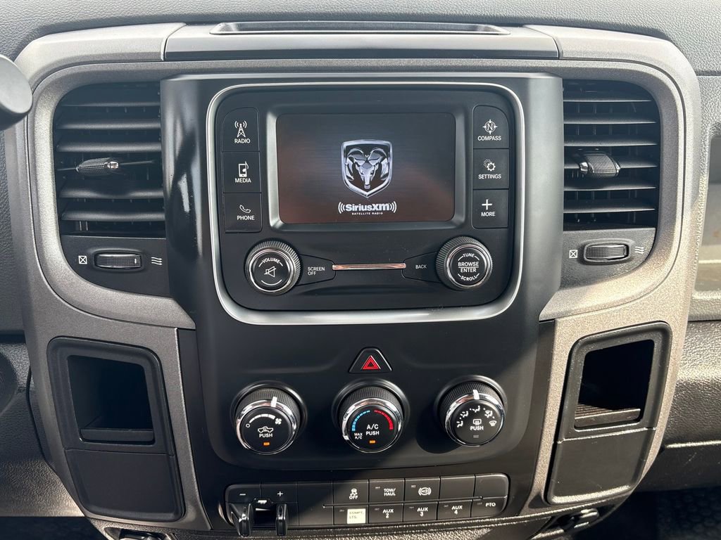 Used 2018 RAM 5500 Tradesman w/ Power & Remote Entry Group RWD image 20