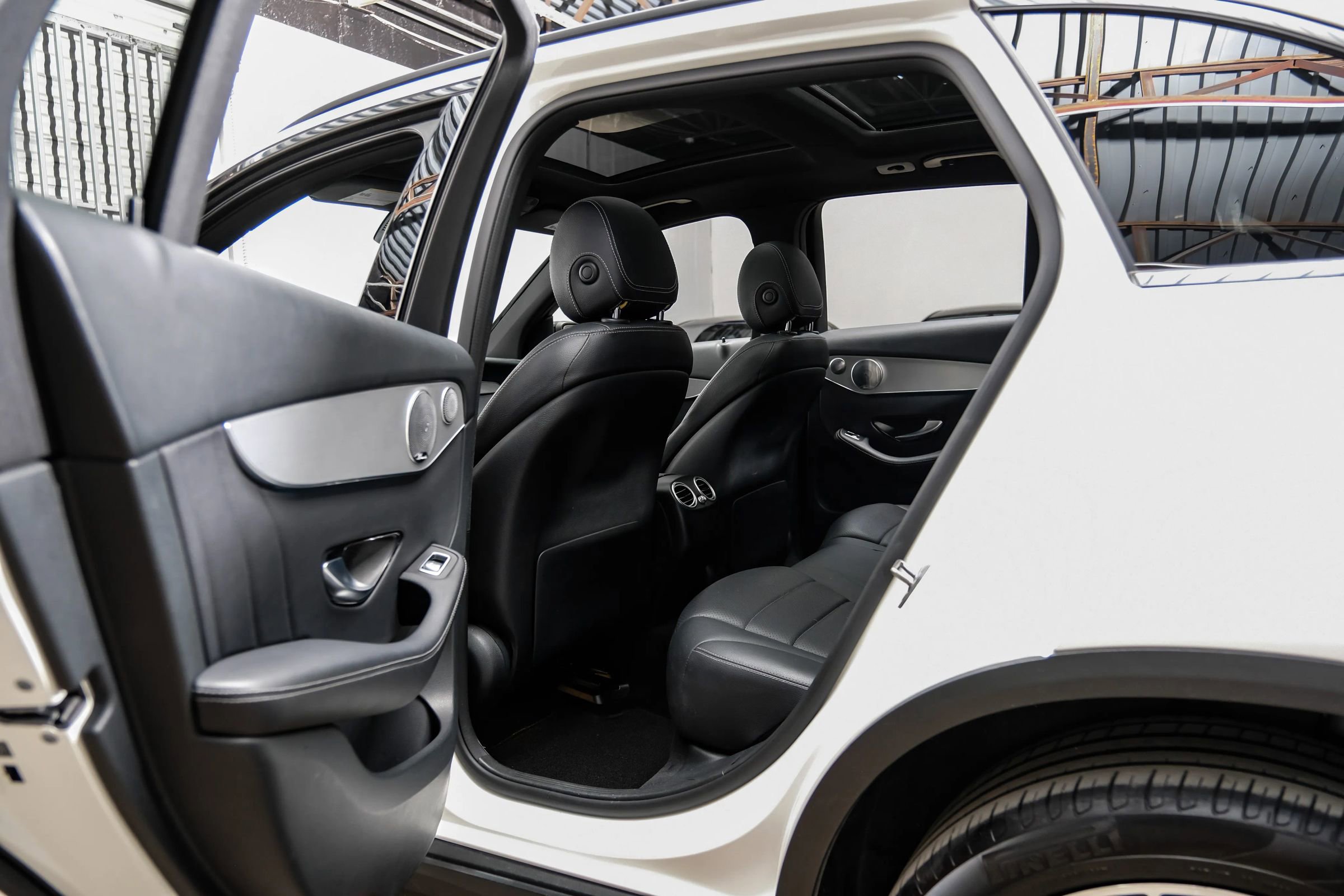 Used 2019 Mercedes-Benz GLC 300 image 46