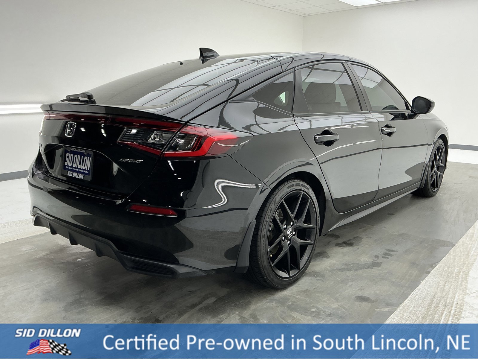 Used 2023 Honda Civic Sport image 4