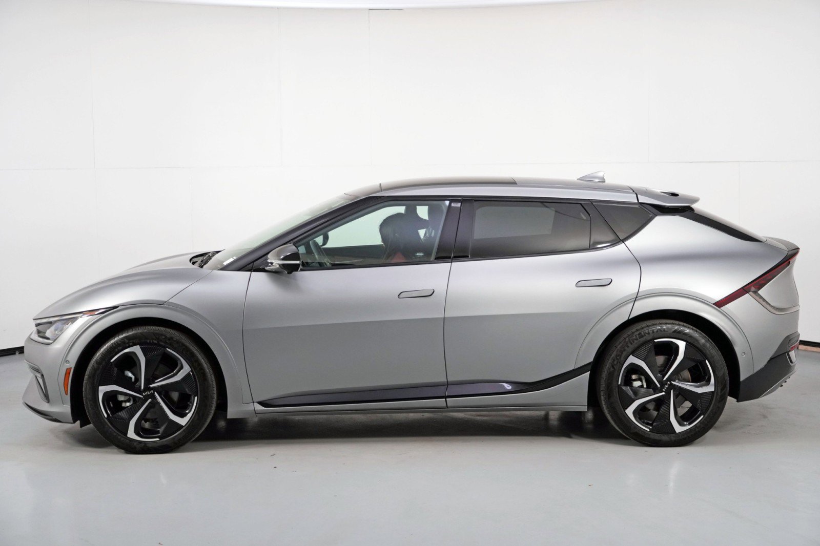 Used 2023 Kia EV6 GT-Line w/ GT-Line White Seat Package image 52