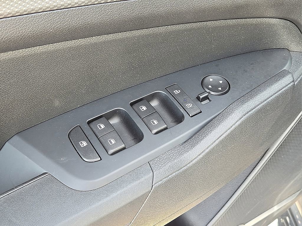 Used 2024 Kia Sportage LX image 20