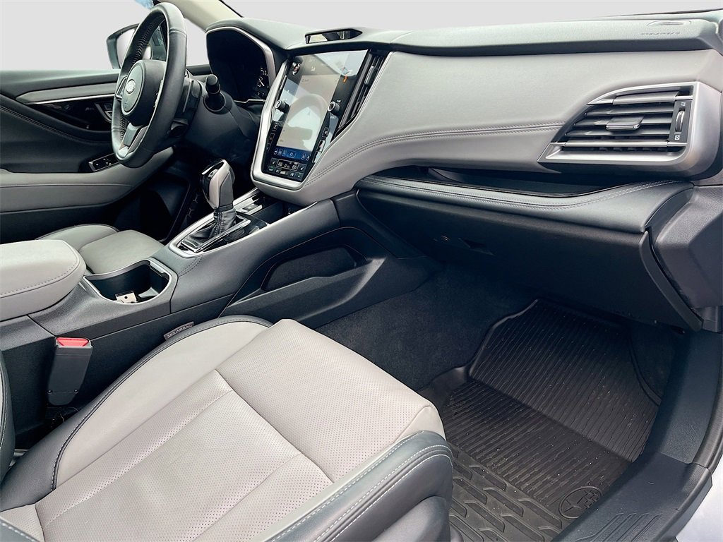 Used 2024 Subaru Outback Limited image 30