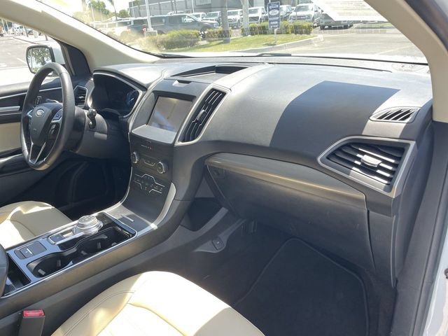 Used 2020 Ford Edge SEL w/ Convenience Package FWD image 29