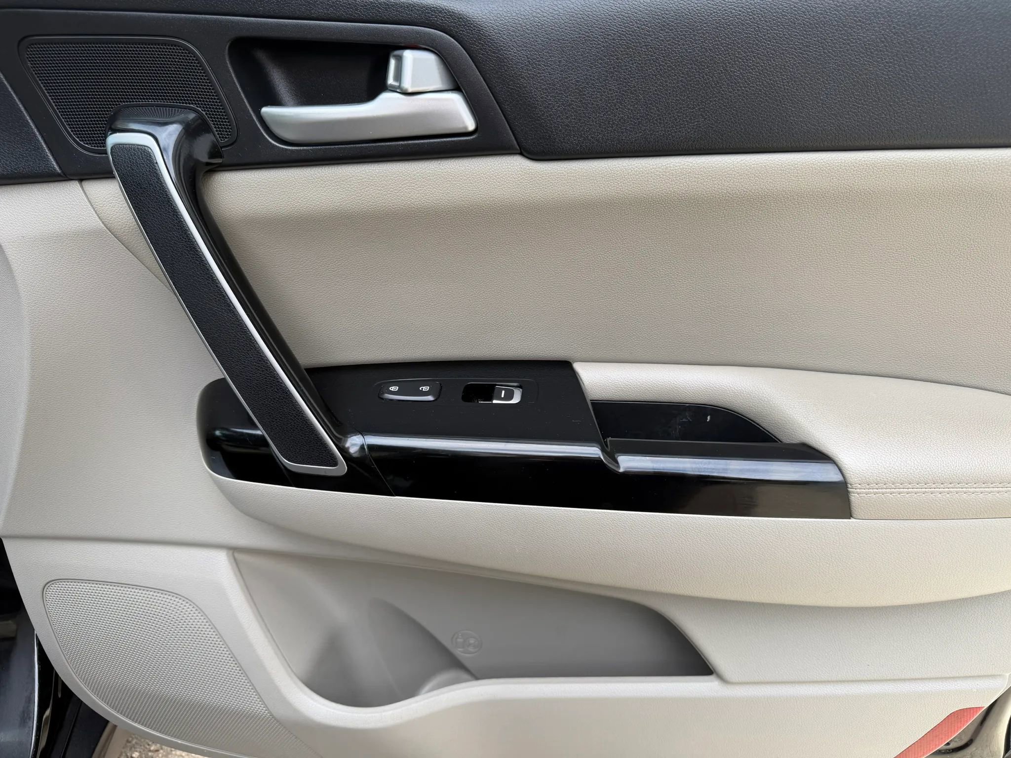 Used 2022 Kia Sportage EX image 8