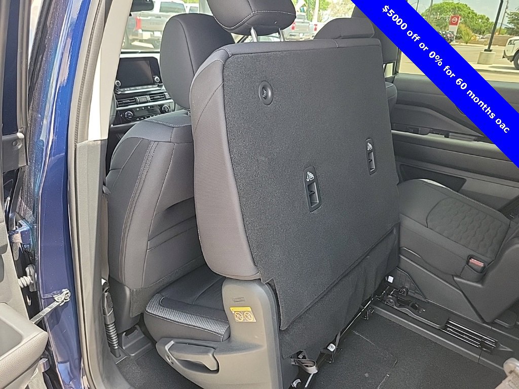 New 2025 Nissan Pathfinder SV w/ Black Appearance Package image 35